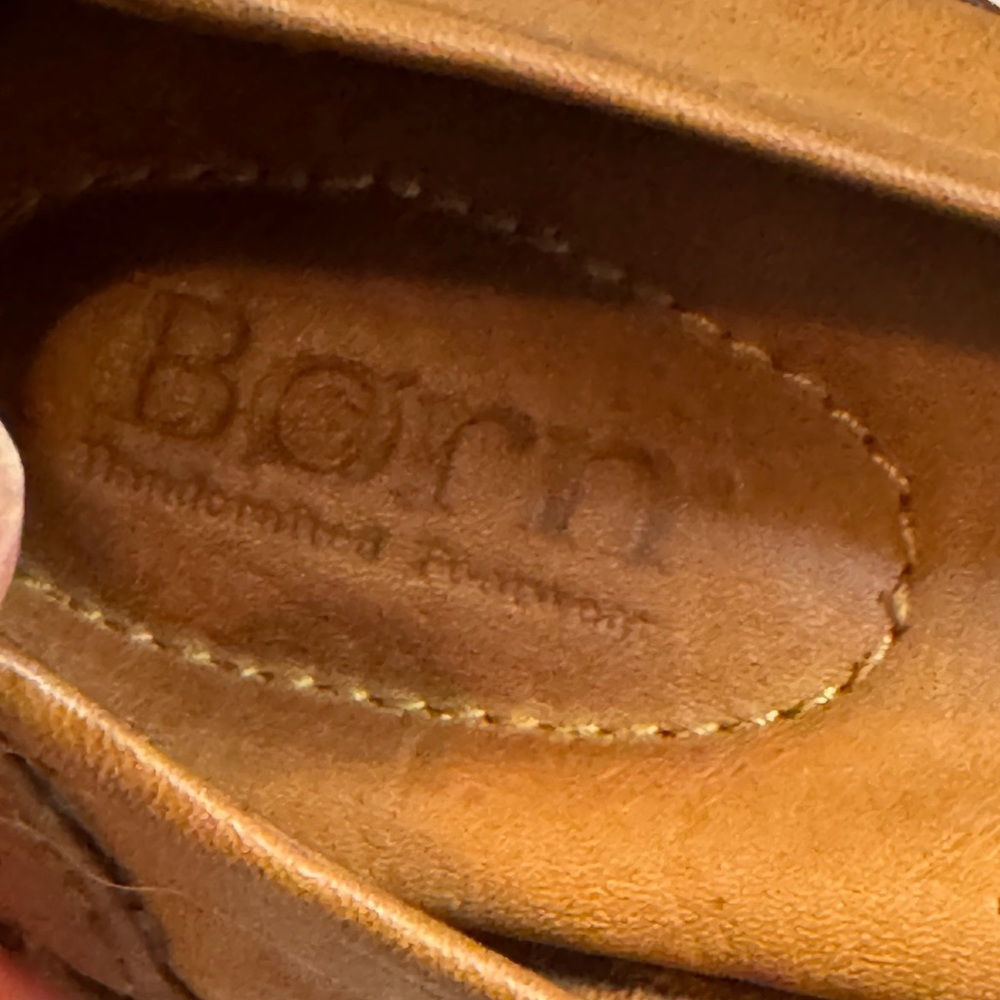 Born Women's Tan Leather Flats‎ - Picture 5 of 7